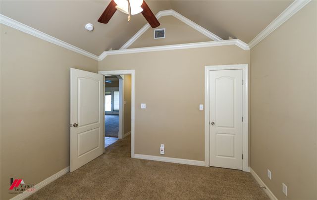 419 Half Moon Lane, Bossier City, LA 71111