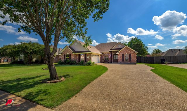419 Half Moon Lane, Bossier City, LA 71111