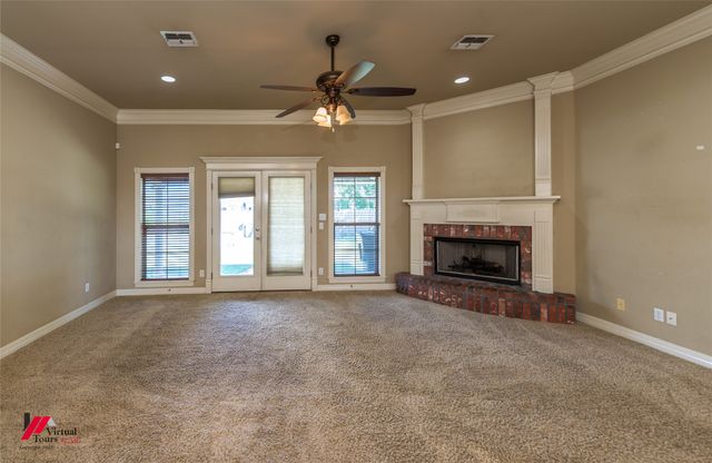 419 Half Moon Lane, Bossier City, LA 71111