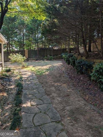 1964 Fields Pond Drive, Marietta, GA 30068