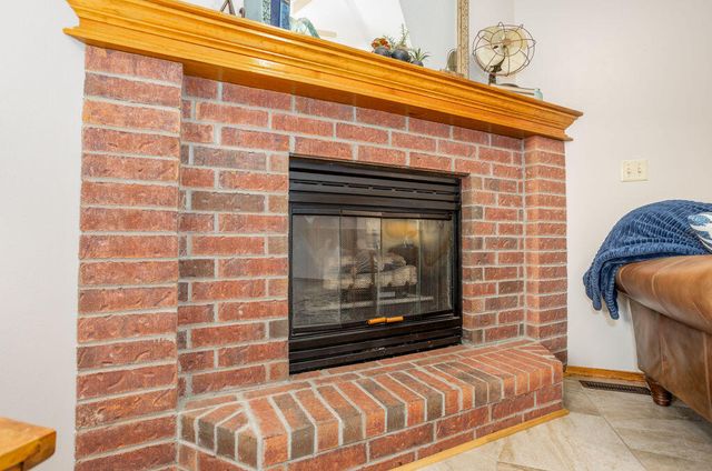 3882 W Edgewood Street, Springfield, MO 65807