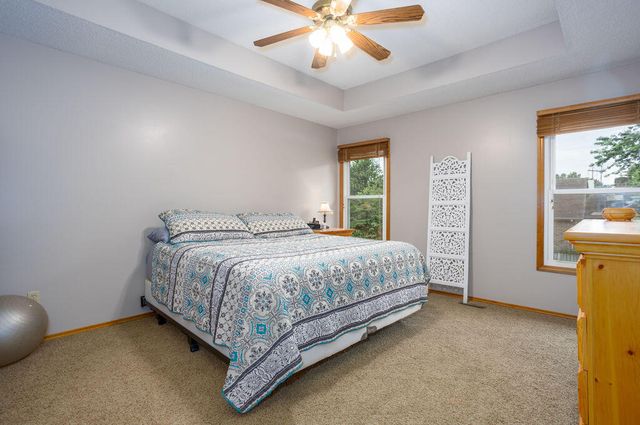 3882 W Edgewood Street, Springfield, MO 65807