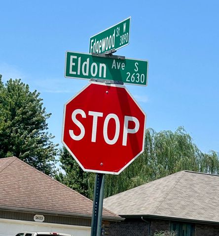 3882 W Edgewood Street, Springfield, MO 65807