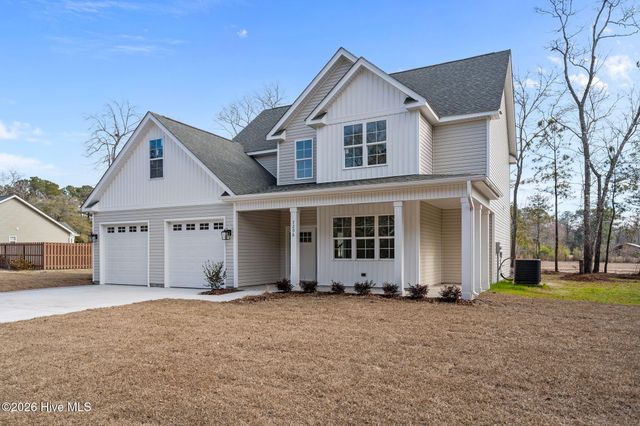 7206 Sloop Lane SE, Leland, NC 28451