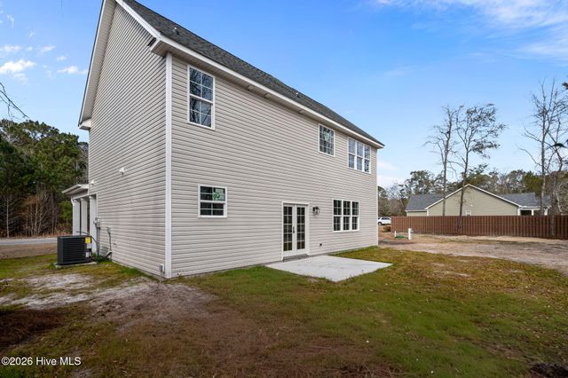 7206 Sloop Lane SE, Leland, NC 28451