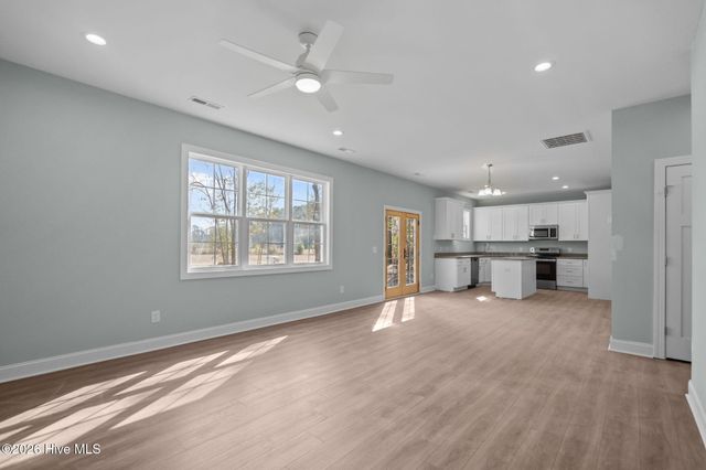 7206 Sloop Lane SE, Leland, NC 28451