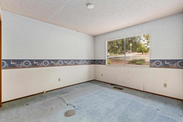 1815 Premier Street, Fallbrook, CA 92028