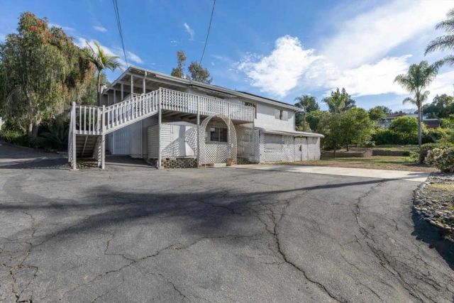 1815 Premier Street, Fallbrook, CA 92028