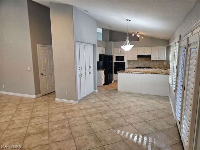 1994 Freeman Court, Henderson, NV 89014