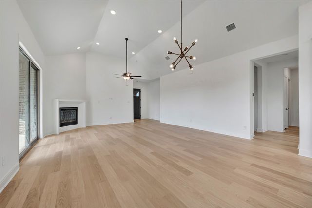 4703 Boyds Branch Drive, Arlington, TX 76005