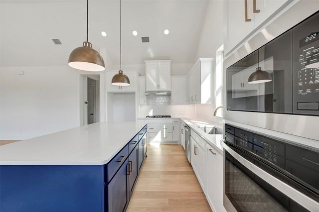 4703 Boyds Branch Drive, Arlington, TX 76005