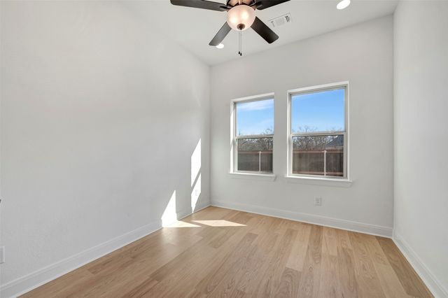 4703 Boyds Branch Drive, Arlington, TX 76005