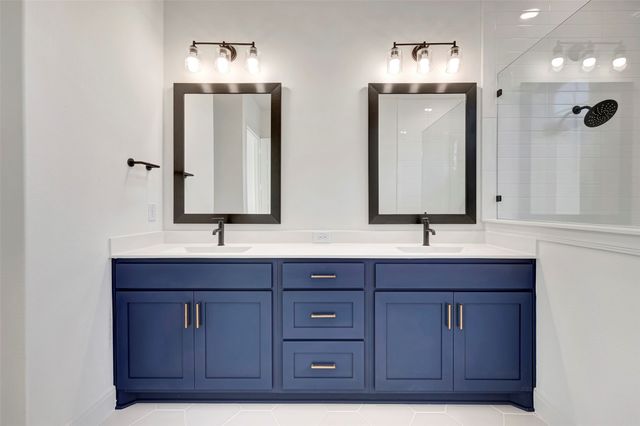 4703 Boyds Branch Drive, Arlington, TX 76005