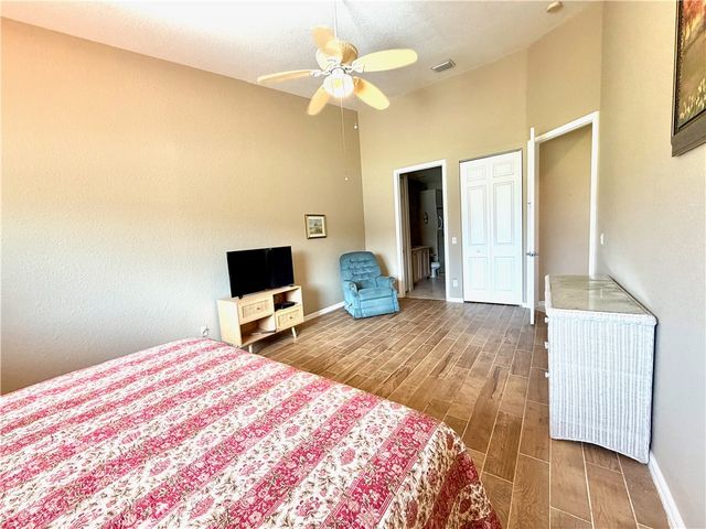 6510 Oxford Circle 101, Vero Beach, FL 32966