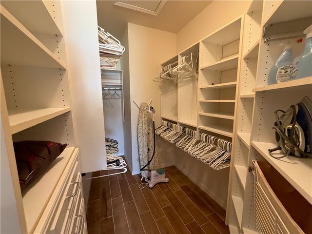 6510 Oxford Circle 101, Vero Beach, FL 32966