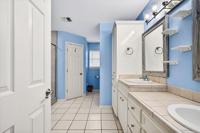 4226 Valley Cir, Corpus Christi, TX 78413