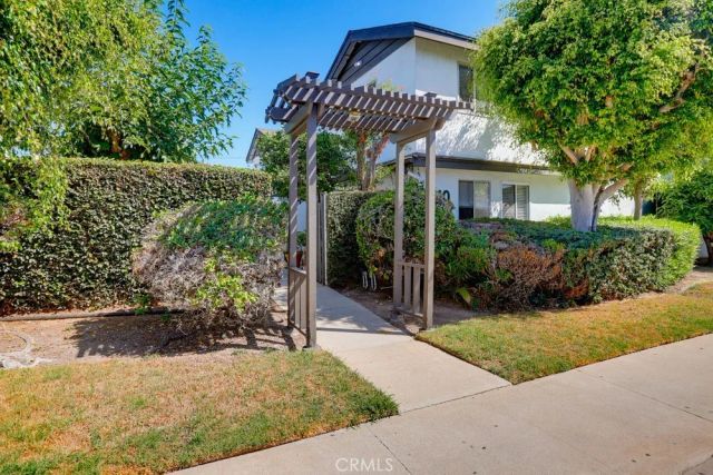 1010 Valencia Street D, Costa Mesa, CA 92626
