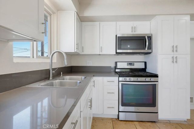 1010 Valencia Street D, Costa Mesa, CA 92626
