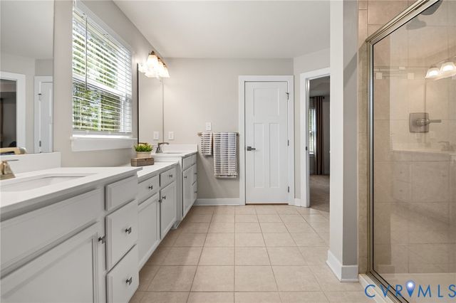 18155 Sagamore Dr, Moseley, VA 23120