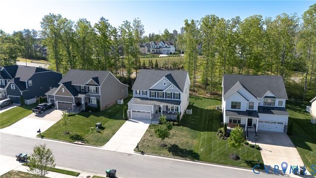 18155 Sagamore Dr, Moseley, VA 23120