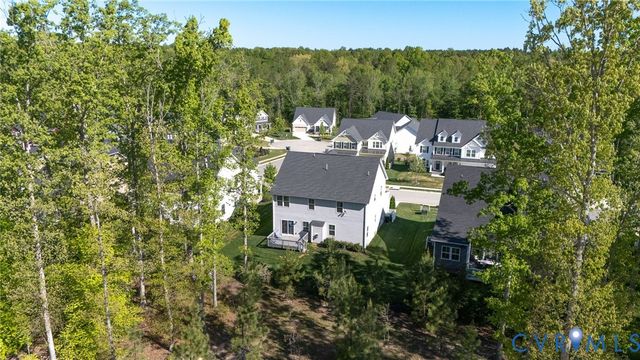 18155 Sagamore Dr, Moseley, VA 23120