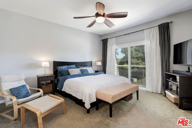 13011 MINDANAO Way 1, Marina Del Rey, CA 90292