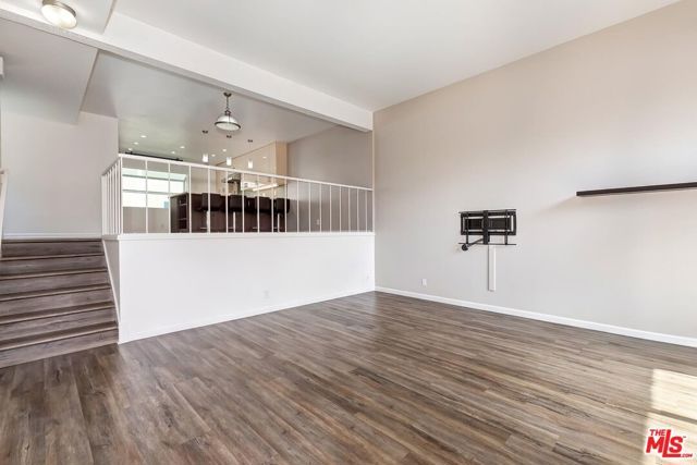 13011 MINDANAO Way 1, Marina Del Rey, CA 90292