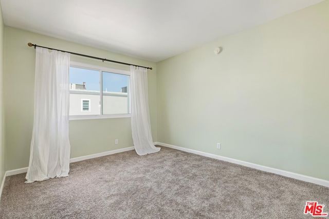 13011 MINDANAO Way 1, Marina Del Rey, CA 90292