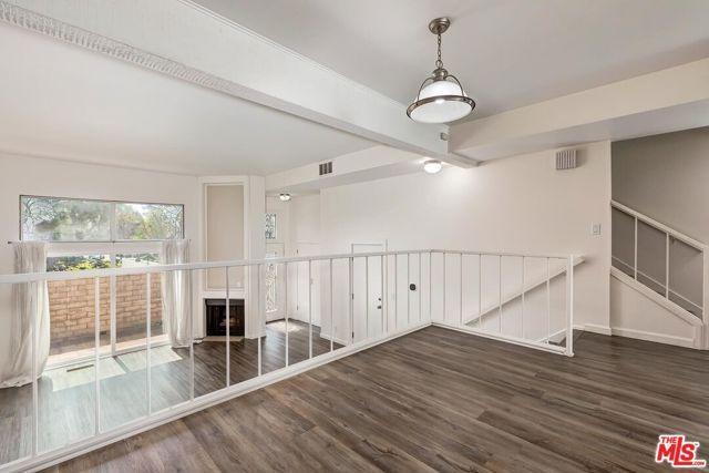 13011 MINDANAO Way 1, Marina Del Rey, CA 90292