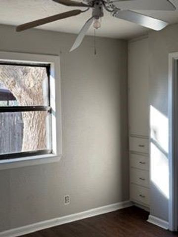 217 Ross Avenue, Denison, TX 75020