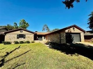 217 Ross Avenue, Denison, TX 75020