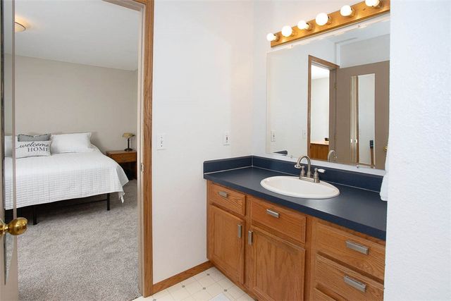 707 Aquarius PLACE, Billings, MT 59105