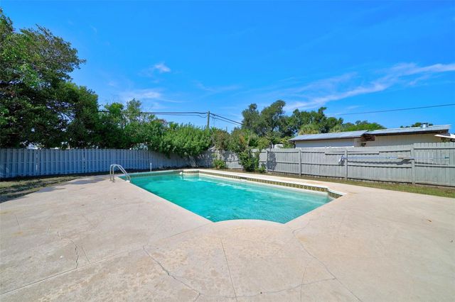 10760 62ND AVENUE, Seminole, FL 33772
