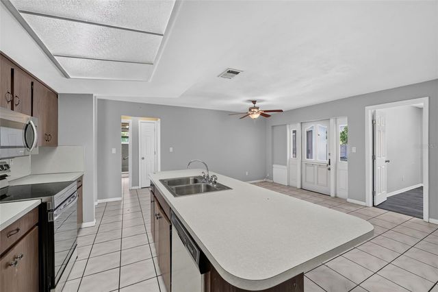 10760 62ND AVENUE, Seminole, FL 33772