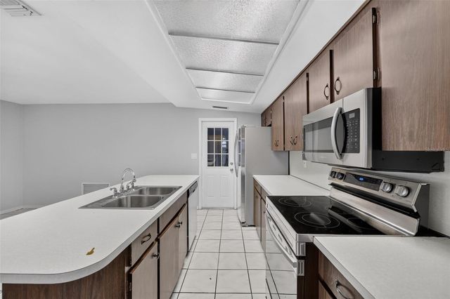 10760 62ND AVENUE, Seminole, FL 33772
