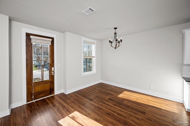 248 N Devilliers St, Pensacola, FL 32502