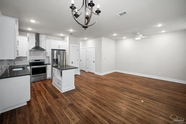 248 N Devilliers St, Pensacola, FL 32502