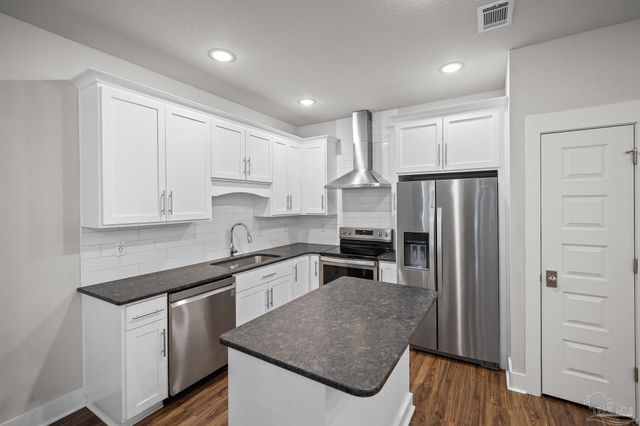 248 N Devilliers St, Pensacola, FL 32502