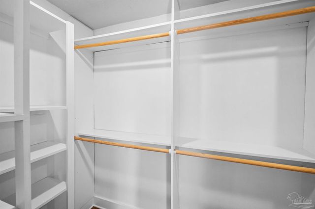 248 N Devilliers St, Pensacola, FL 32502