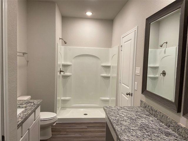 15860 Pecan Drive, Montgomery, TX 77356