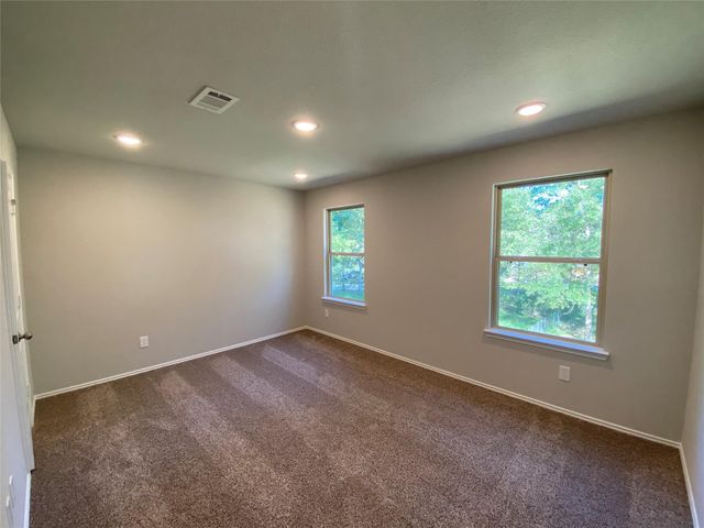 15860 Pecan Drive, Montgomery, TX 77356