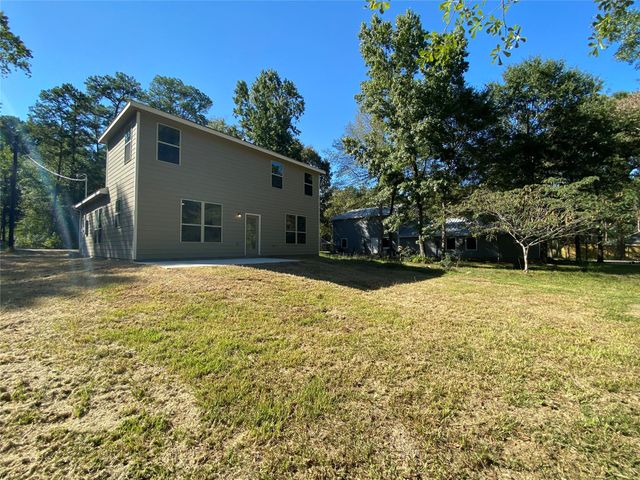 15860 Pecan Drive, Montgomery, TX 77356