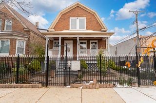 1215 N Harding Avenue 2, Chicago, IL 60651