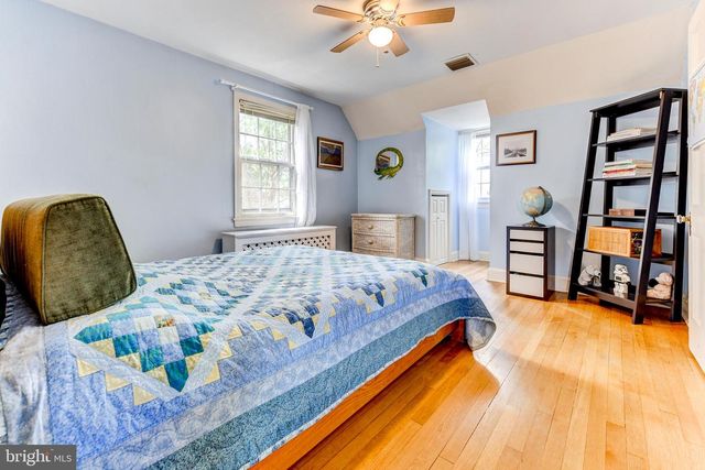 4438 GARRISON ST NW, Washington, DC 20016