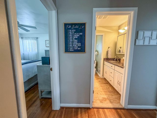 8178 Randy Drive, Westland, MI 48185