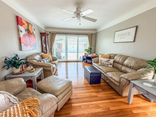8178 Randy Drive, Westland, MI 48185