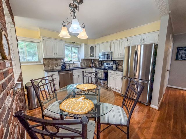 8178 Randy Drive, Westland, MI 48185