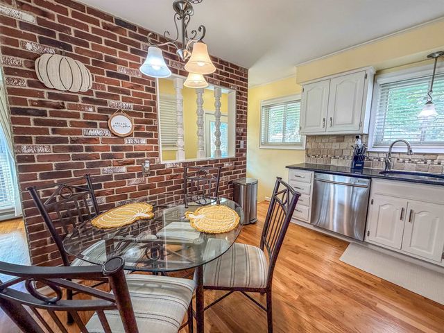 8178 Randy Drive, Westland, MI 48185