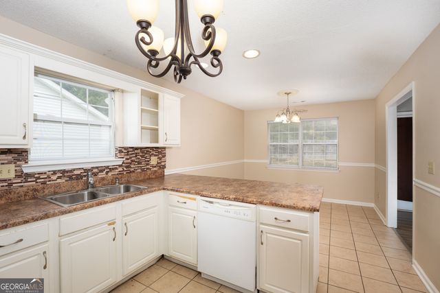 124 Colony Circle, Fort Oglethorpe, GA 30742