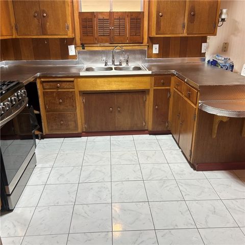 511 Maria Street, Springdale, AR 72762